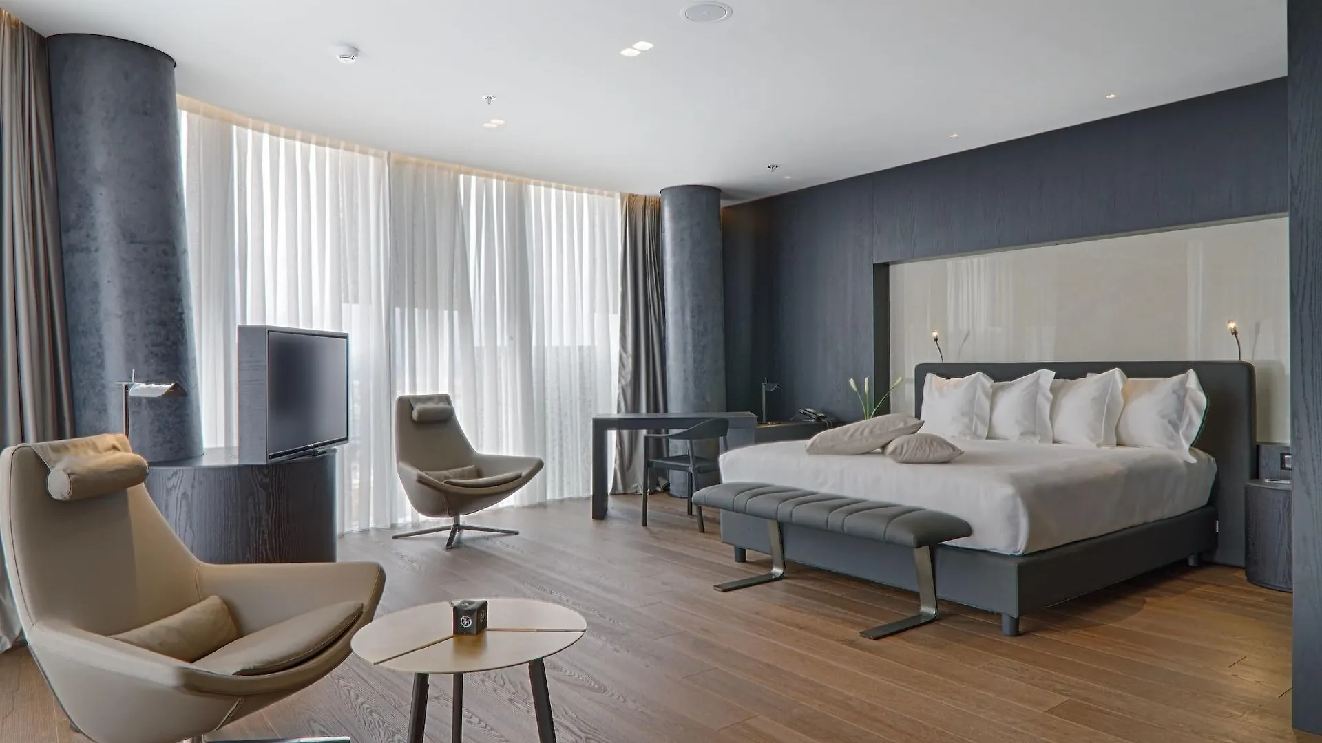 *****  Maritim Hotel Plaza Tirana Albanien