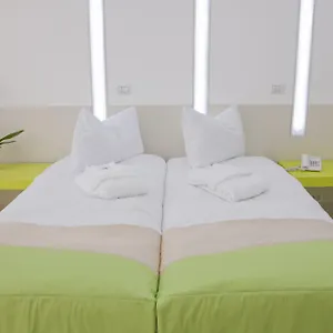 Otel Christina